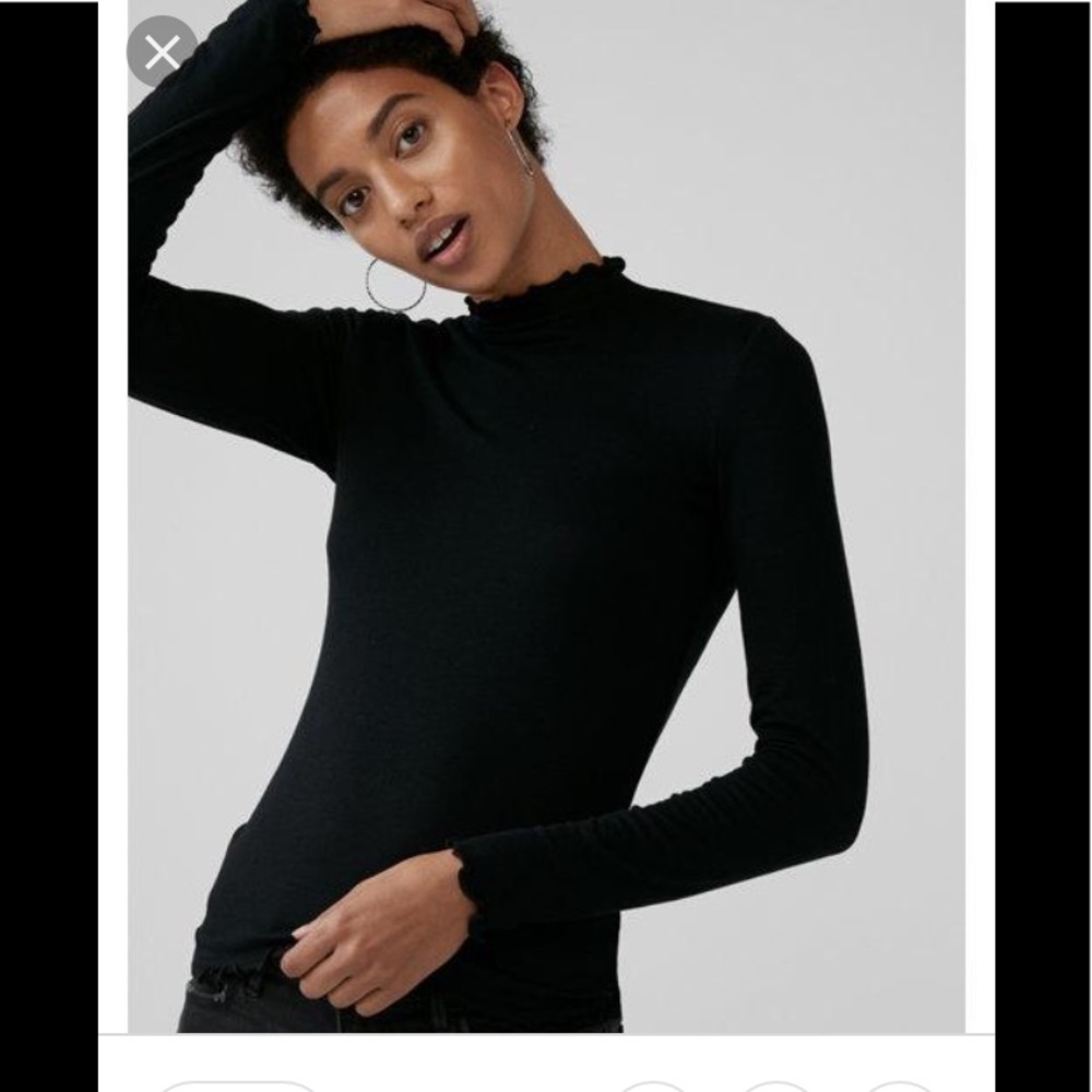 Express ruffle neck hem top Small Black Ribbed